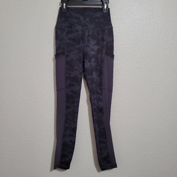 Zyia Charcoal Grey Camo Mesh Active Leggings Size Medium 6-8 - Picture 1 of 6